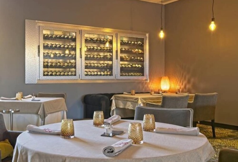 ホテル Hôtel & Restaurant La Maison Des Blés