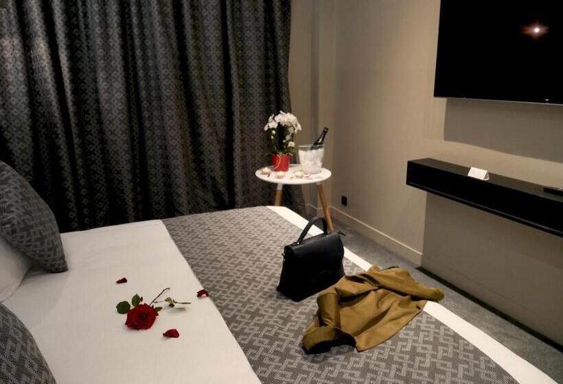 ホテル Hôtel & Restaurant La Maison Des Blés