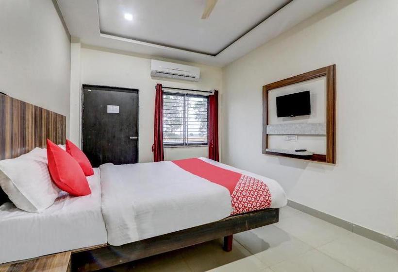 酒店 Oyo 66673 Koudal  Boarding And Lodging