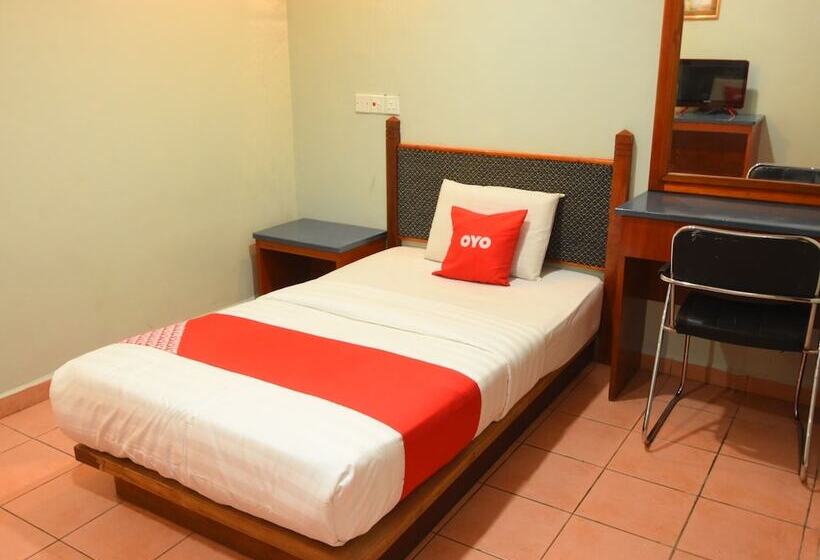 هتل Highway Inn