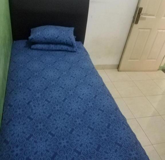 بنسيون Cendrawasih Syariah Homestay