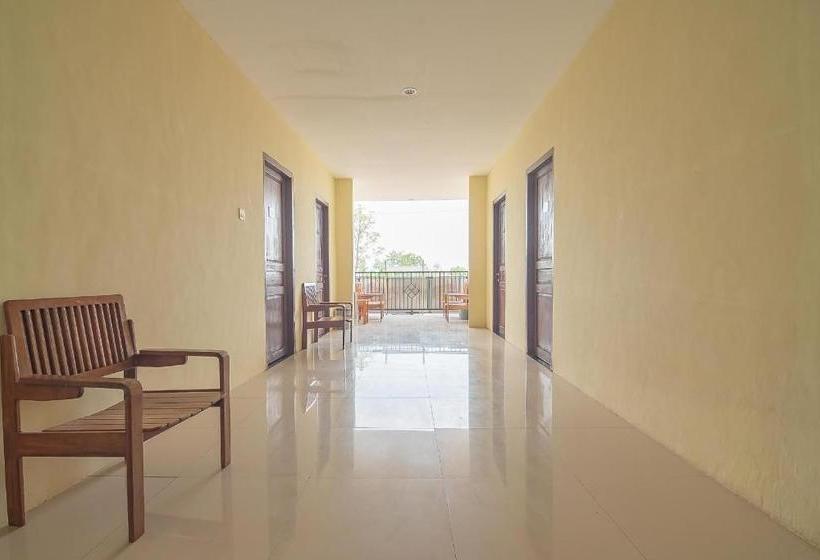 پانسیون Reddoorz Syariah At Jalan Cilik Riwut Kapuas