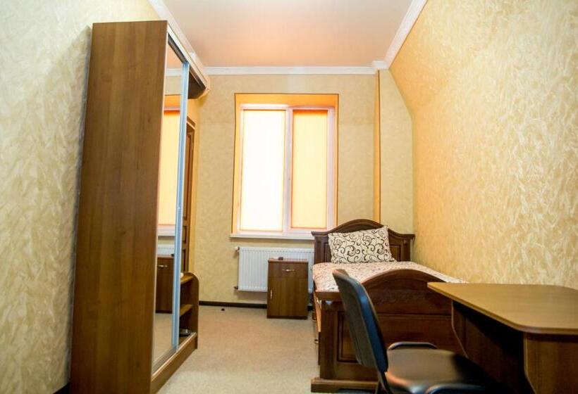 Hotel готель гайсин ресторан
