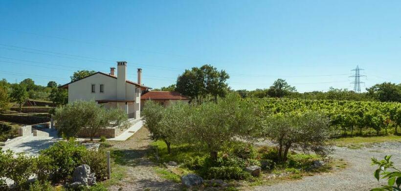 فندق Cardo Boutique&wine Resort