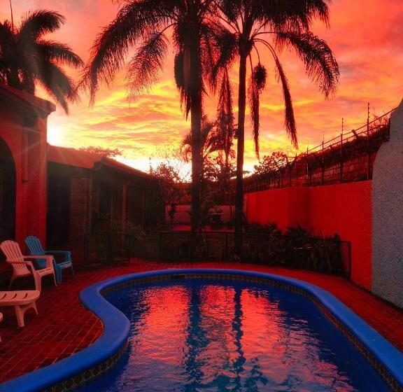 هتل Casona Del Valle