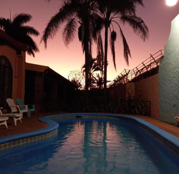 هتل Casona Del Valle