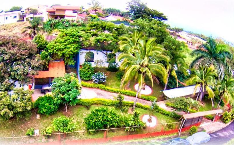 هتل Casona Del Valle