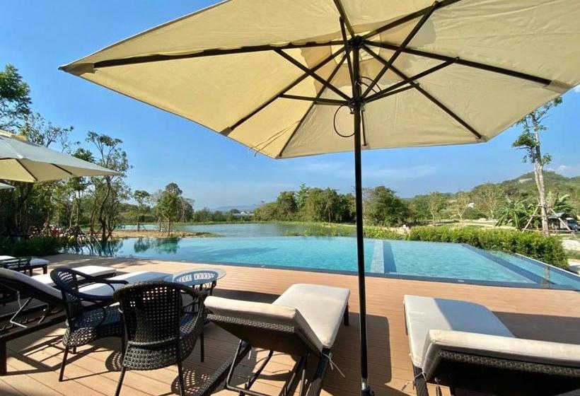 酒店 Greenhills Resort Si Racha