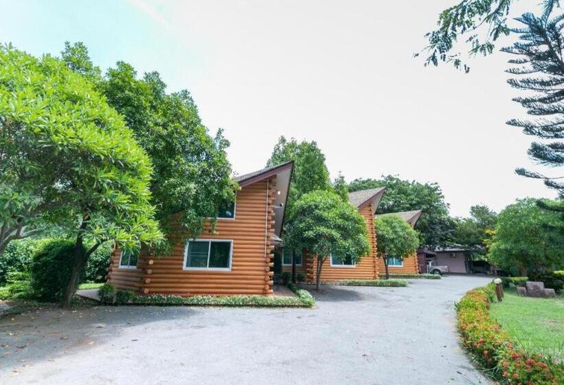 فندق Oyo 75317 Pintara Fahsai Resort