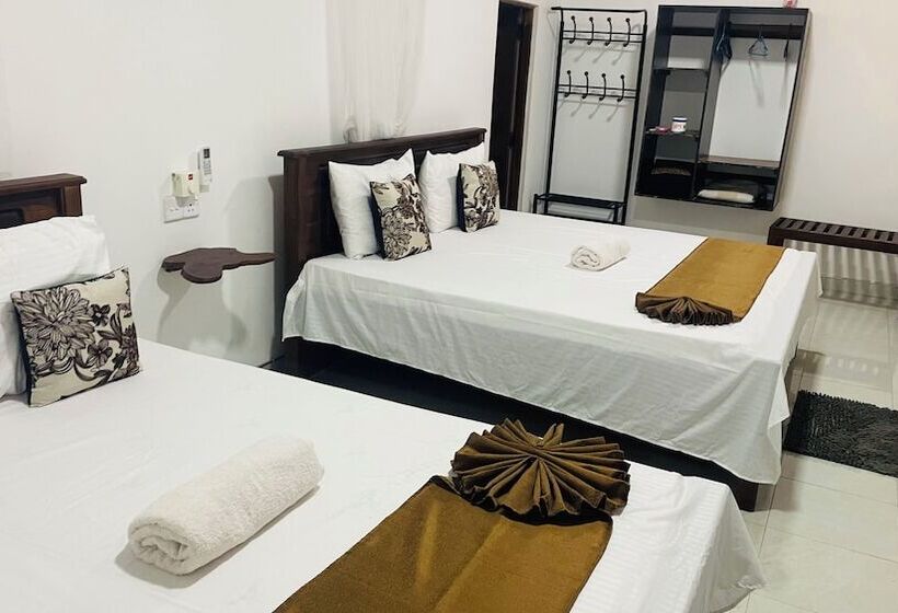 فندق Sigiri Suncap Cottage