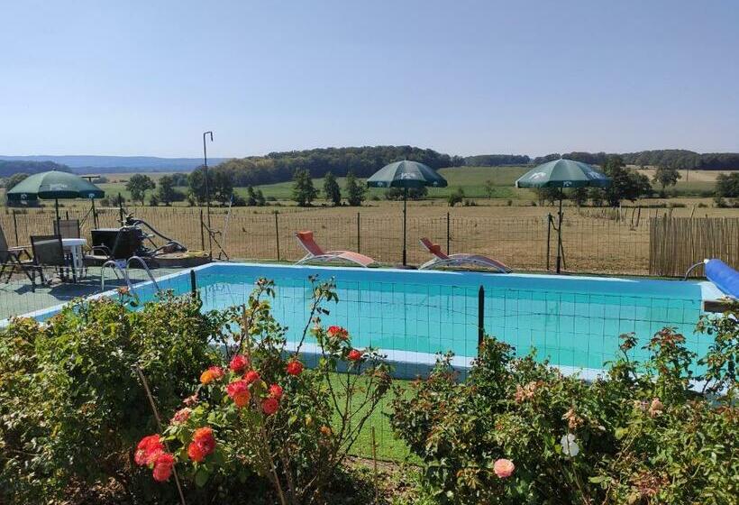 פנסיון Domaine Des Arts