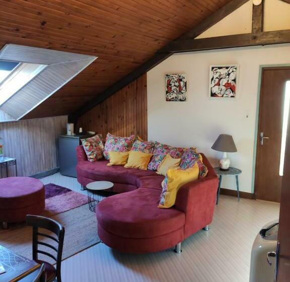 פנסיון Domaine Des Arts