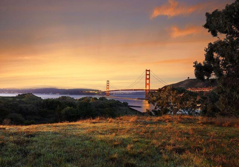 فندق Cavallo Point