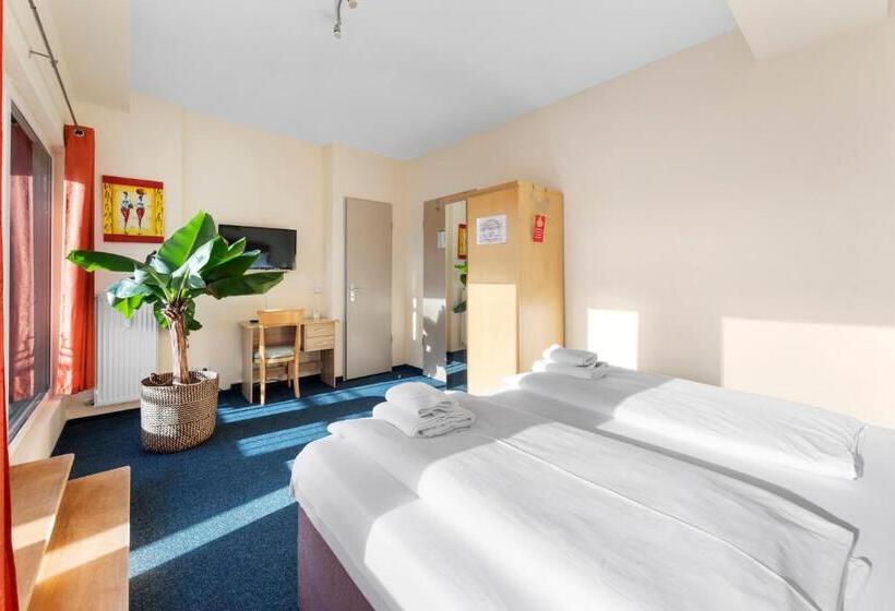 Fotos del hotel Comenius:  22