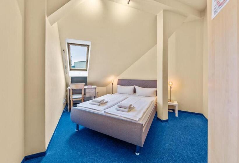 Fotos del hotel Comenius:  26