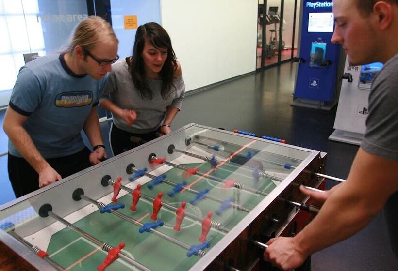 ホテル Cube Savognin