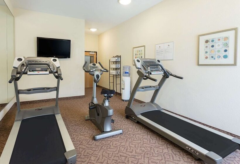 هتل Days Inn By Wyndham Semmes Mobile