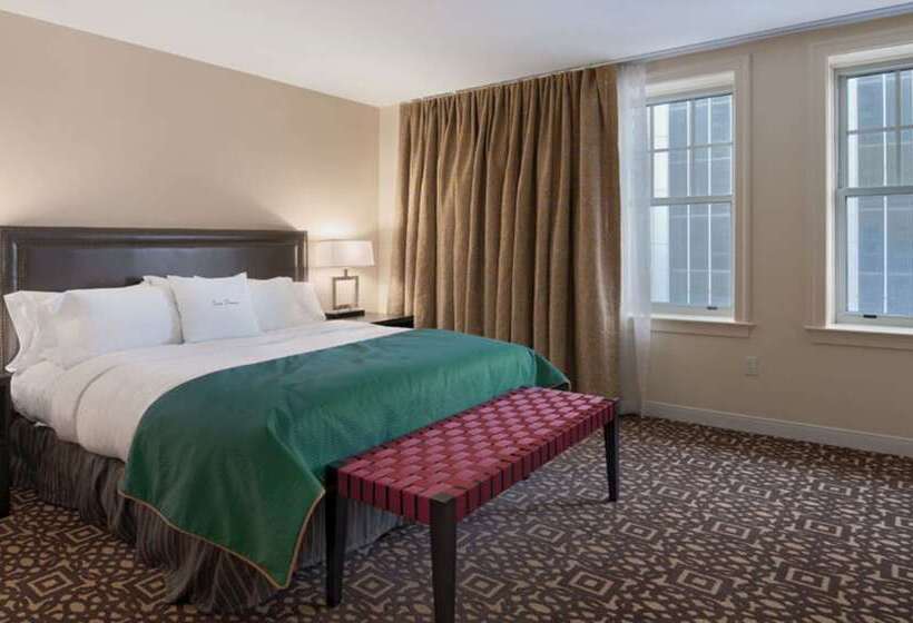 Doubletree Suites By Hilton Hotel Detroit Downtown   Fort Shelby