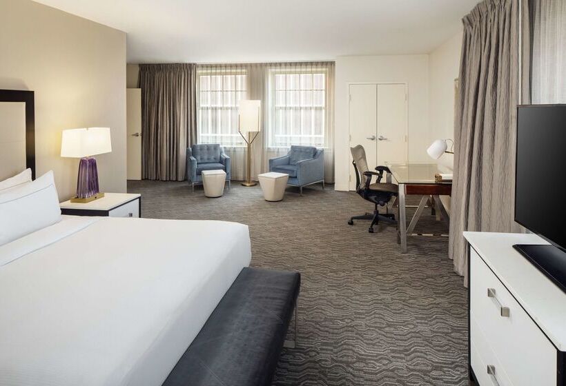 Doubletree Suites By Hilton Hotel Detroit Downtown   Fort Shelby