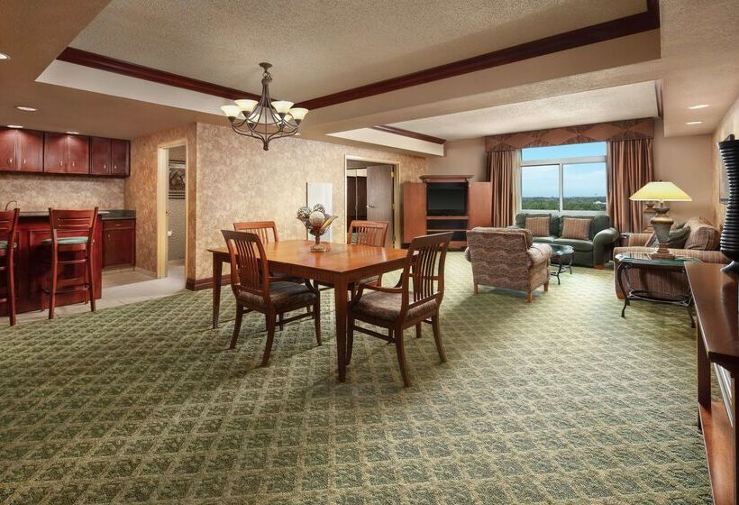 هتل Embassy Suites By Hilton Charleston Airport Convention Ctr