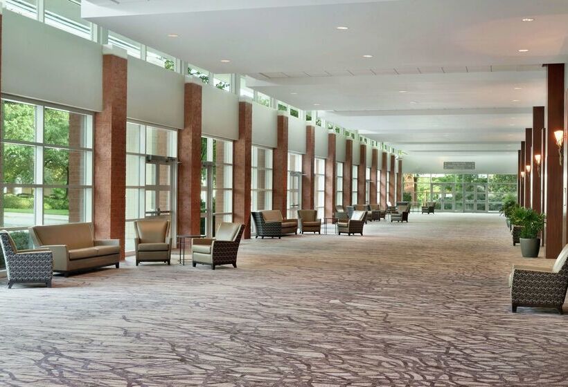 هتل Embassy Suites By Hilton Charleston Airport Convention Ctr