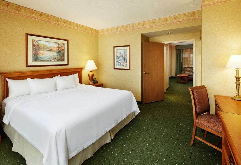 Hotel Embassy Suites By Hilton Charleston Airport Convention Ctr