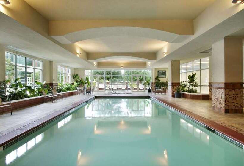 هتل Embassy Suites By Hilton Charleston Airport Convention Ctr