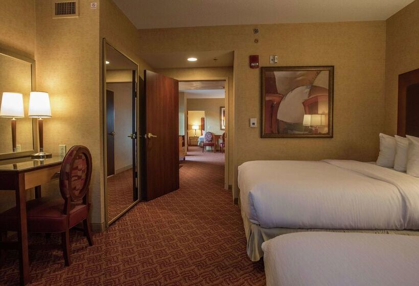 هتل Embassy Suites By Hilton Charlotte Concord Golf Resort & Spa