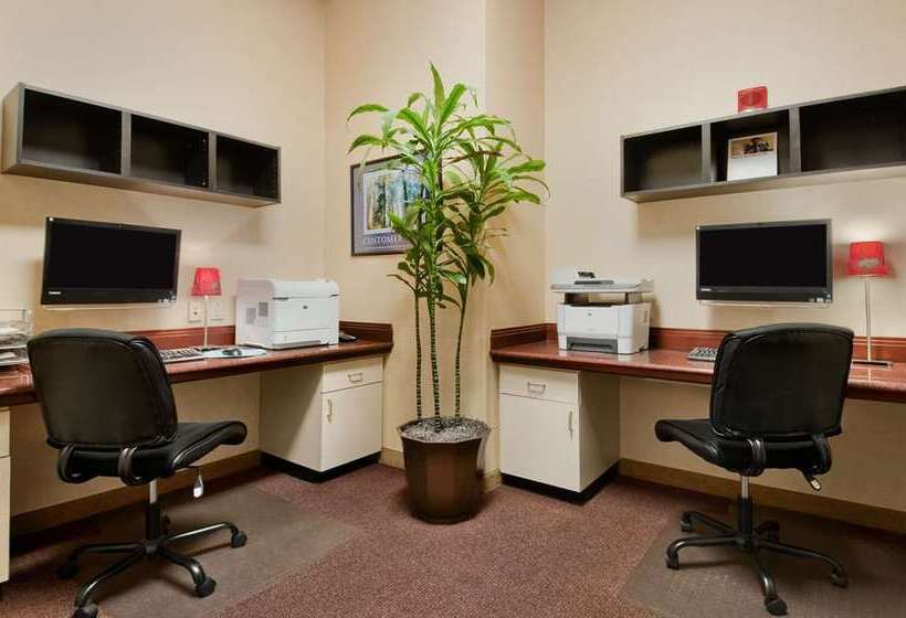 هتل Embassy Suites By Hilton Charlotte Concord Golf Resort & Spa