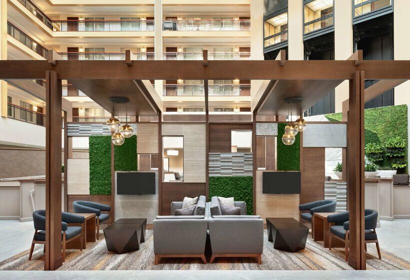 בית מלון כפרי Embassy Suites By Hilton Cleveland Rockside
