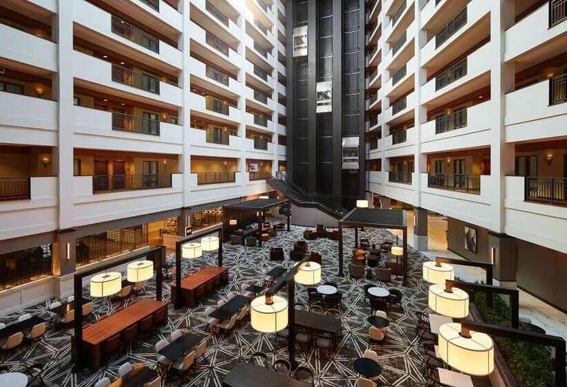هتل Embassy Suites By Hilton Huntsville