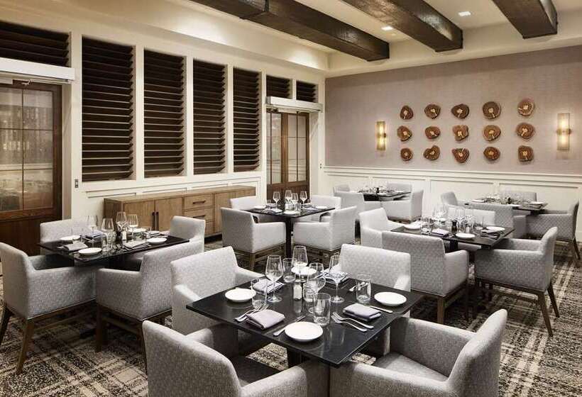 هتل Embassy Suites By Hilton Huntsville
