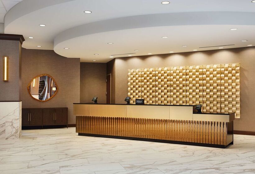 هتل Embassy Suites By Hilton Huntsville