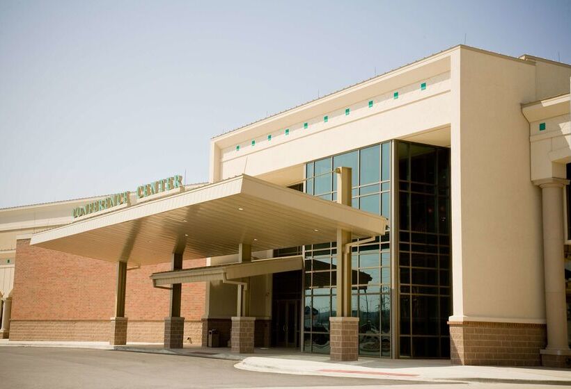 هتل Embassy Suites By Hilton E Peoria Riverfront Conf Center
