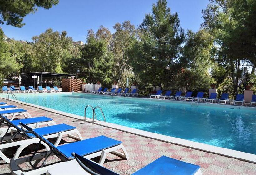 هتل Excelsior Palace
