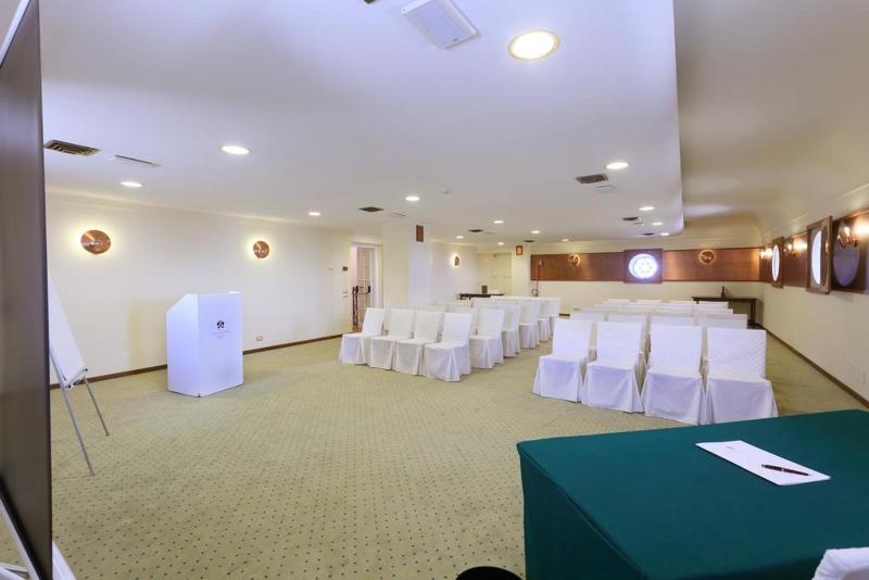هتل Excelsior Palace