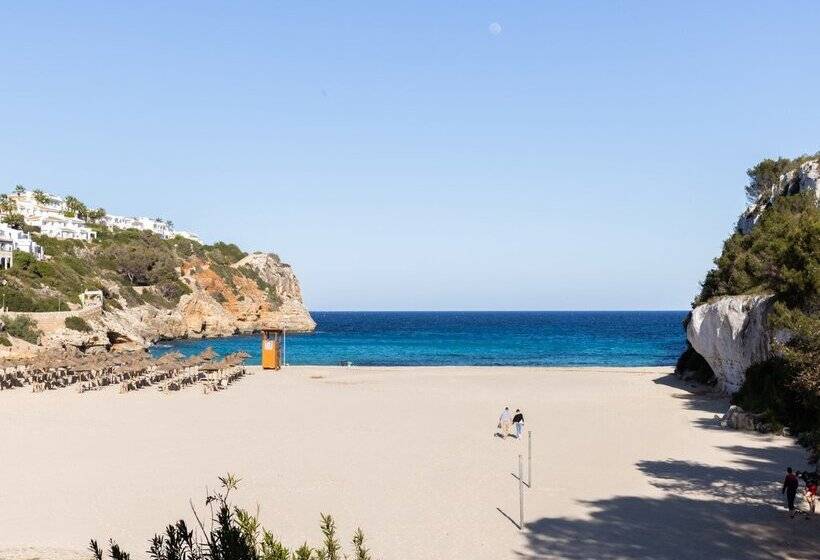 هتل Flipflop Cala Romántica