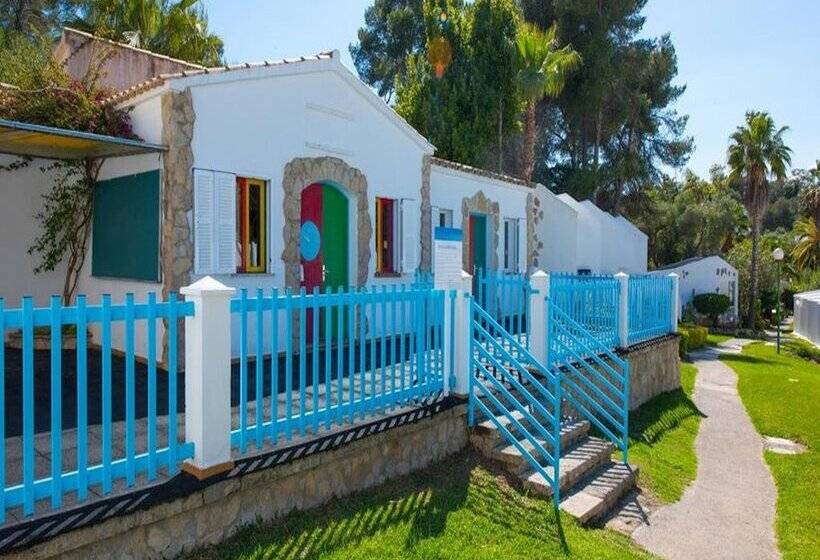 هتل Flipflop Cala Romántica