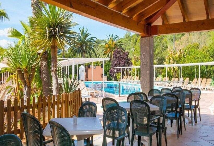هتل Flipflop Cala Romántica