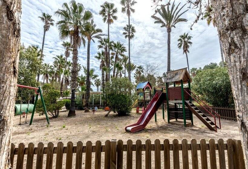 هتل Flipflop Cala Romántica