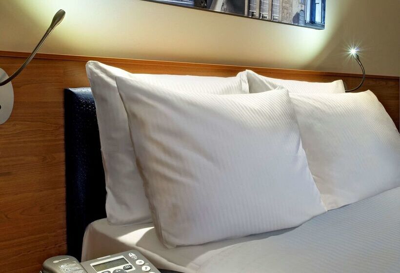 Fotos del hotel Hampton By Hilton Berlin City West:  40