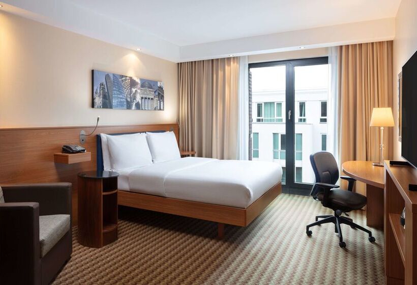 Fotos del hotel Hampton By Hilton Berlin City West:  3