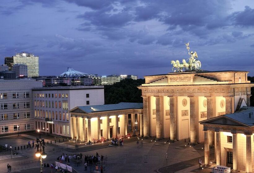 Fotos del hotel Hampton By Hilton Berlin City West:  55