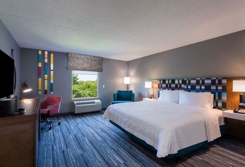 هتل Hampton Inn & Suites Herndon Reston