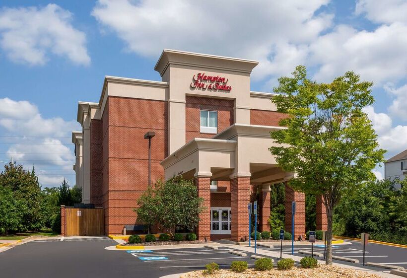 هتل Hampton Inn & Suites Herndon Reston