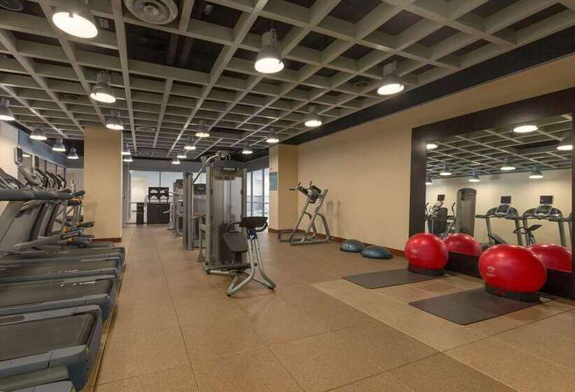 هتل Hilton Baltimore Bwi Airport
