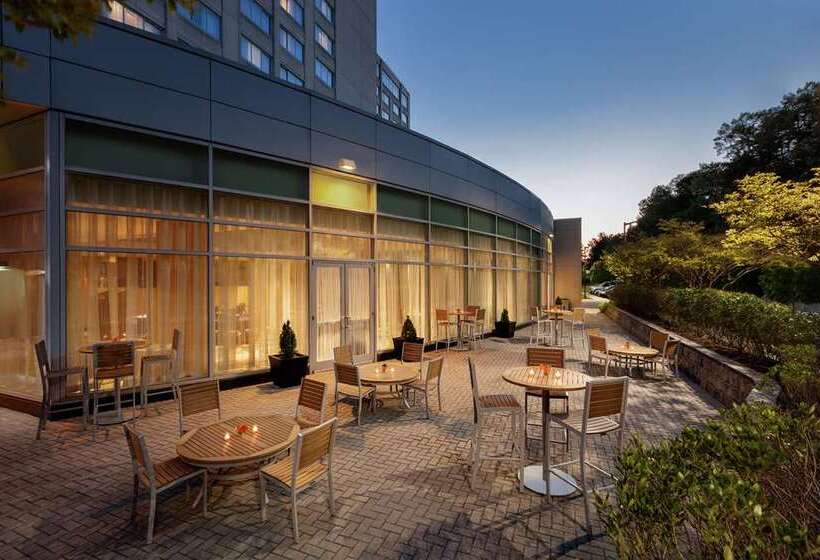 هتل Hilton Baltimore Bwi Airport
