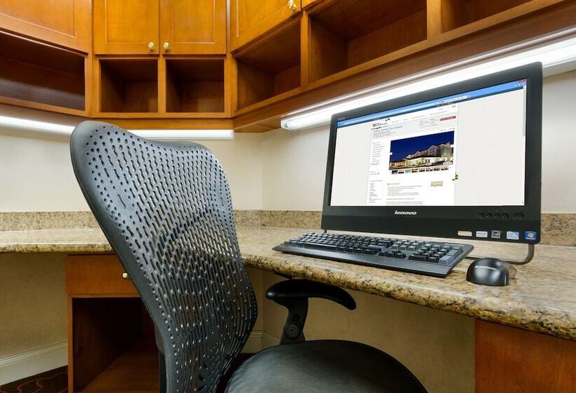 فندق Hilton Garden Inn Atlanta East/stonecrest