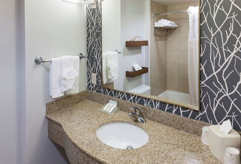 هتل Hilton Garden Inn Austin North