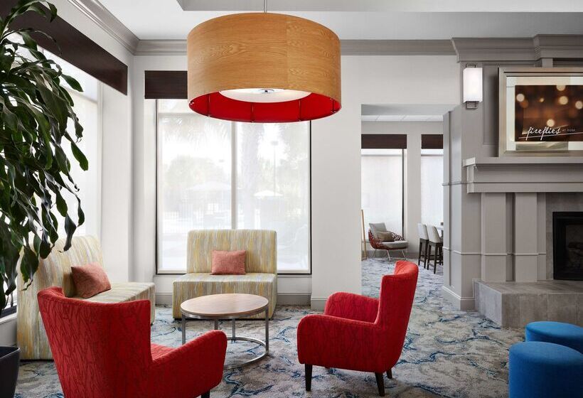 هتل Hilton Garden Inn Beaufort